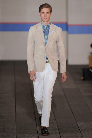 Tommy Hilfiger / - 2012